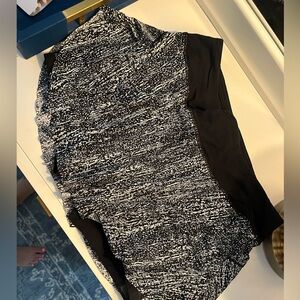 Women's Black and White shorts LuluLemon